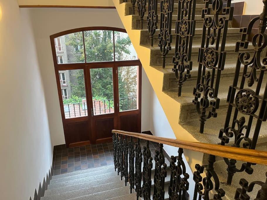 Leger Residence Apartment Прага Экстерьер фото