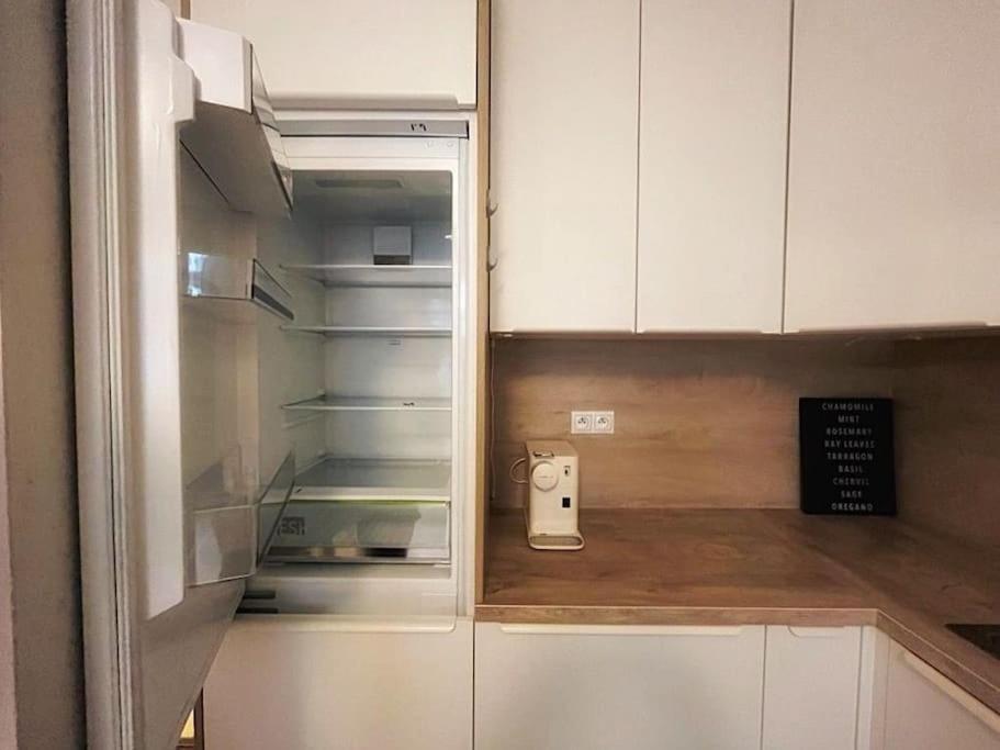Leger Residence Apartment Прага Экстерьер фото