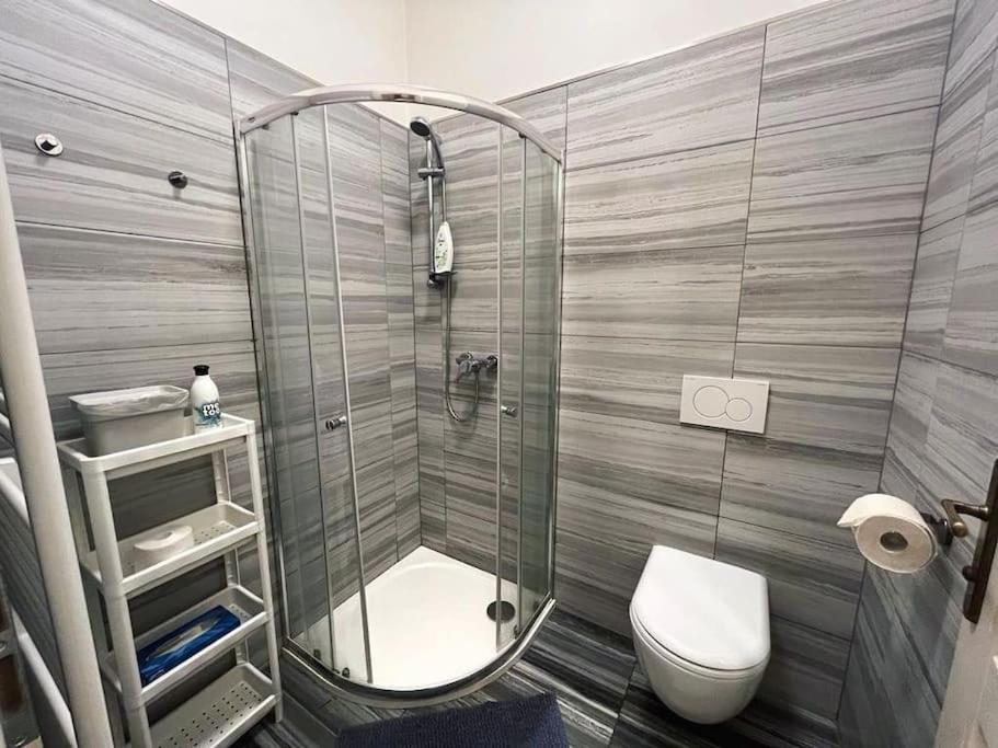 Leger Residence Apartment Прага Экстерьер фото
